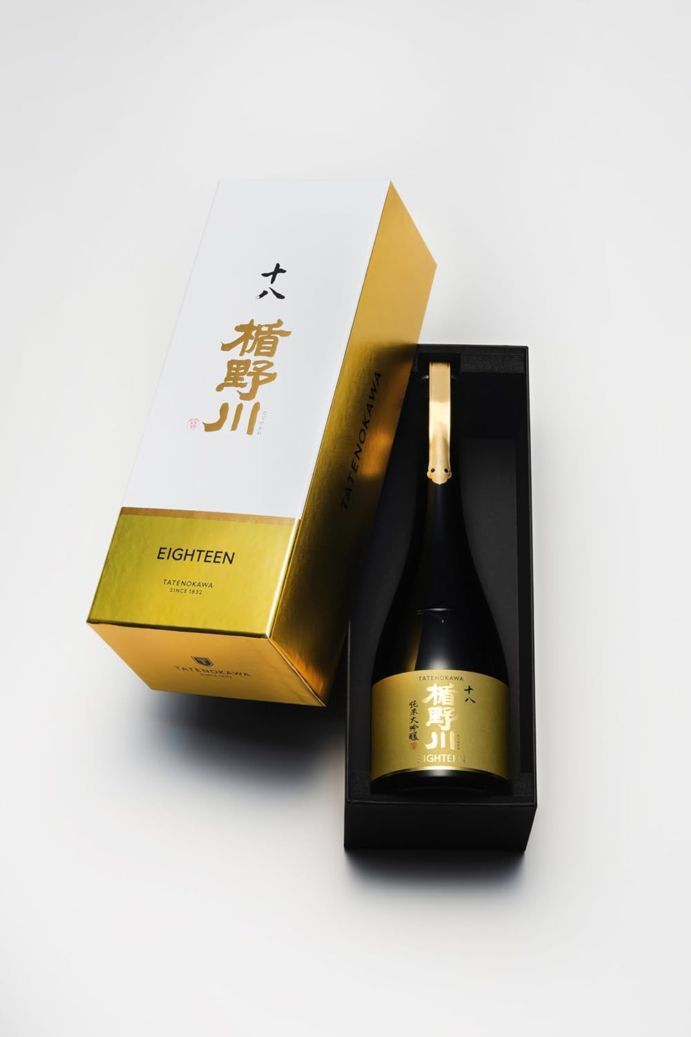 선물용] 에지노가와 준마이다이긴죠 십팔 720ml<br><small>楯野川 純米大吟醸 十八 720ml</small>